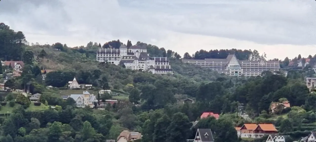 Castelo Nas Montanhas Aparthotel Campos do Jordao